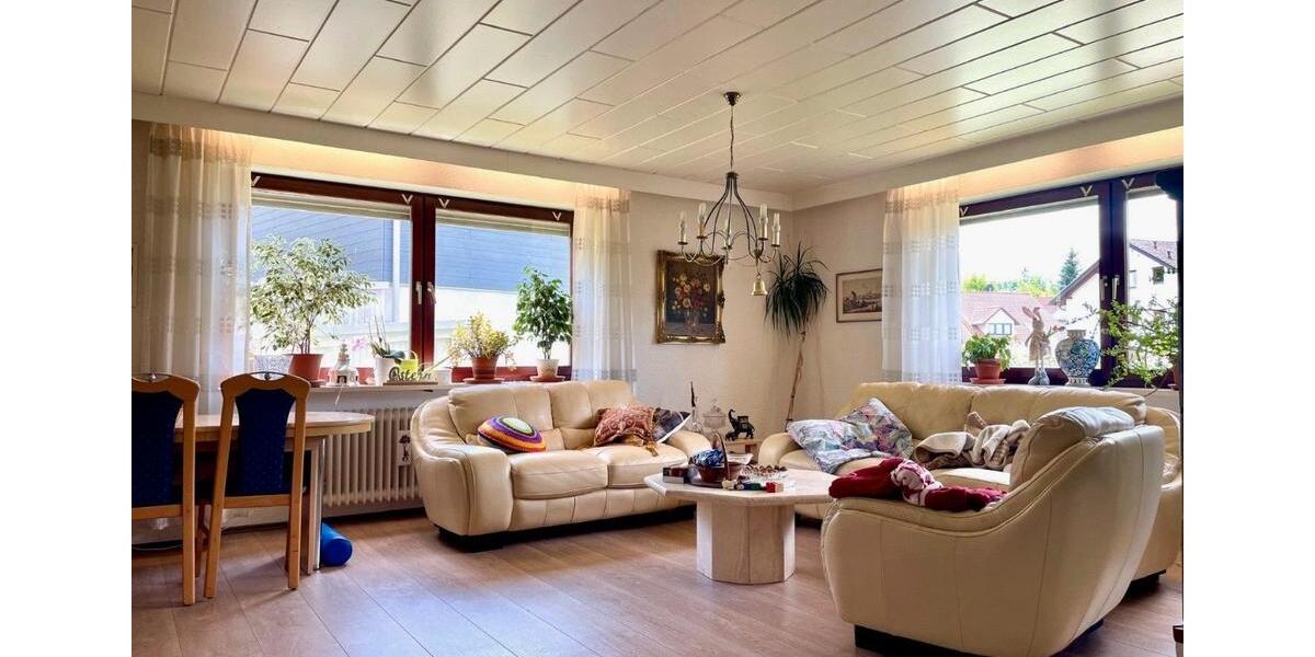 *PROVISIONSFREI*Repräsentatives Anwesen- EFH+Nebengebäude+ Pool 10 zimmer