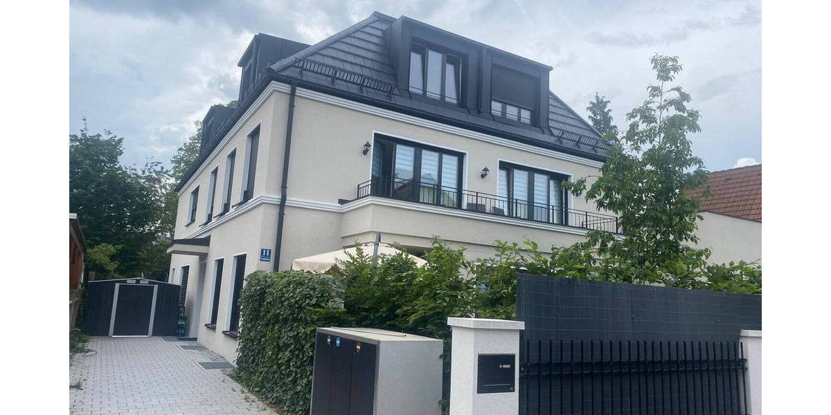 Doppelhaushälfte München Allach-Untermenzing - 7 Zimmer, 165 m&sup2;, 1.560.000&euro; | Angebot:26041234