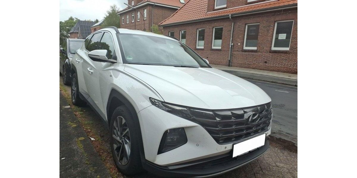 Hyundai TUCSON 198.000 km 16.300 &euro; München 80331