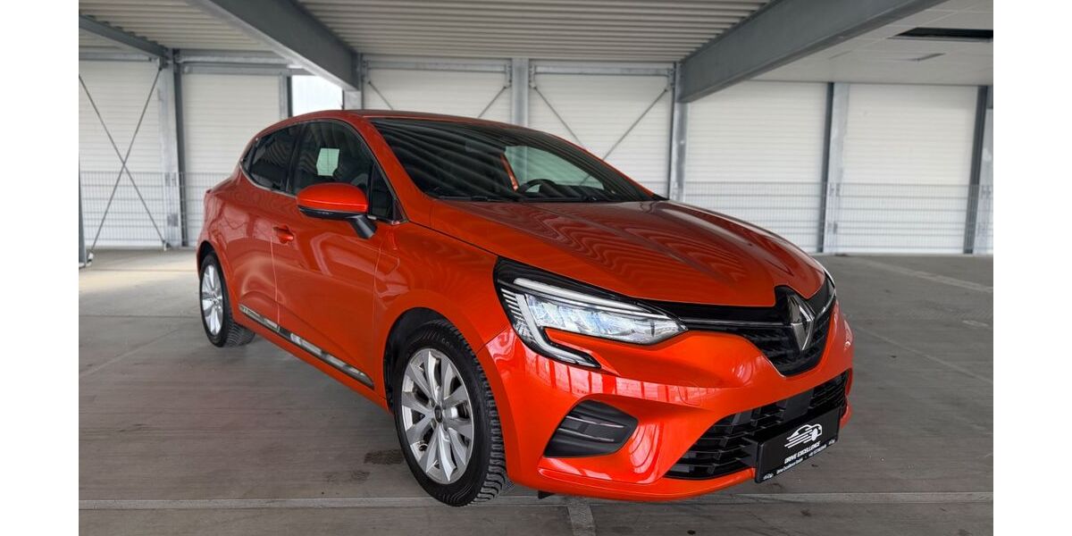 Renault Clio 79.900 km 12.799 &euro; München 81249