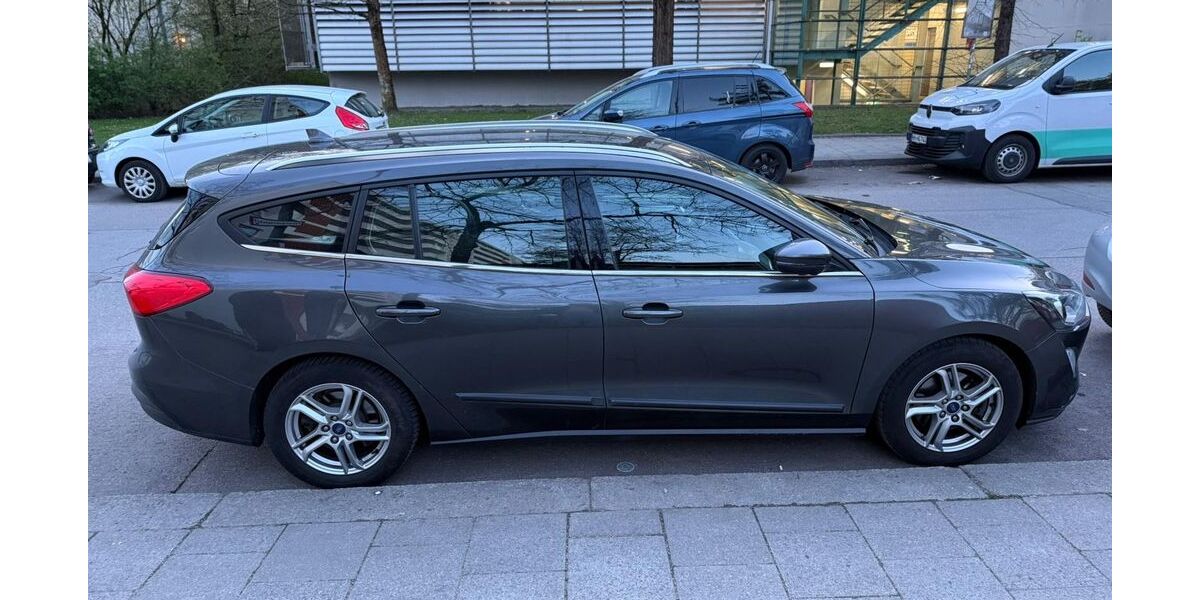 Ford Focus 194.000 km 6.690 &euro; München 80798
