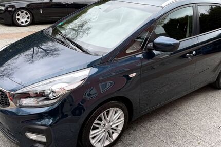 Kia Carens 190.000 km 8.980 &euro; München 81827