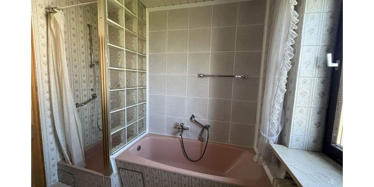 Bungalow Kranzberg - 5 Zimmer, 139 m&sup2;, 649.000&euro; | Angebot:25771069