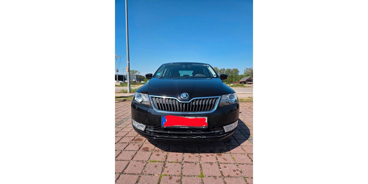 Skoda Rapid 98.000 km 10.199 &euro; Hallbergmoos 85399