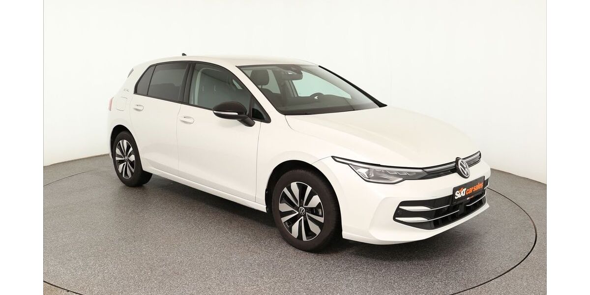 VW Golf 33.011 km 25.330 &euro; Garching 85748