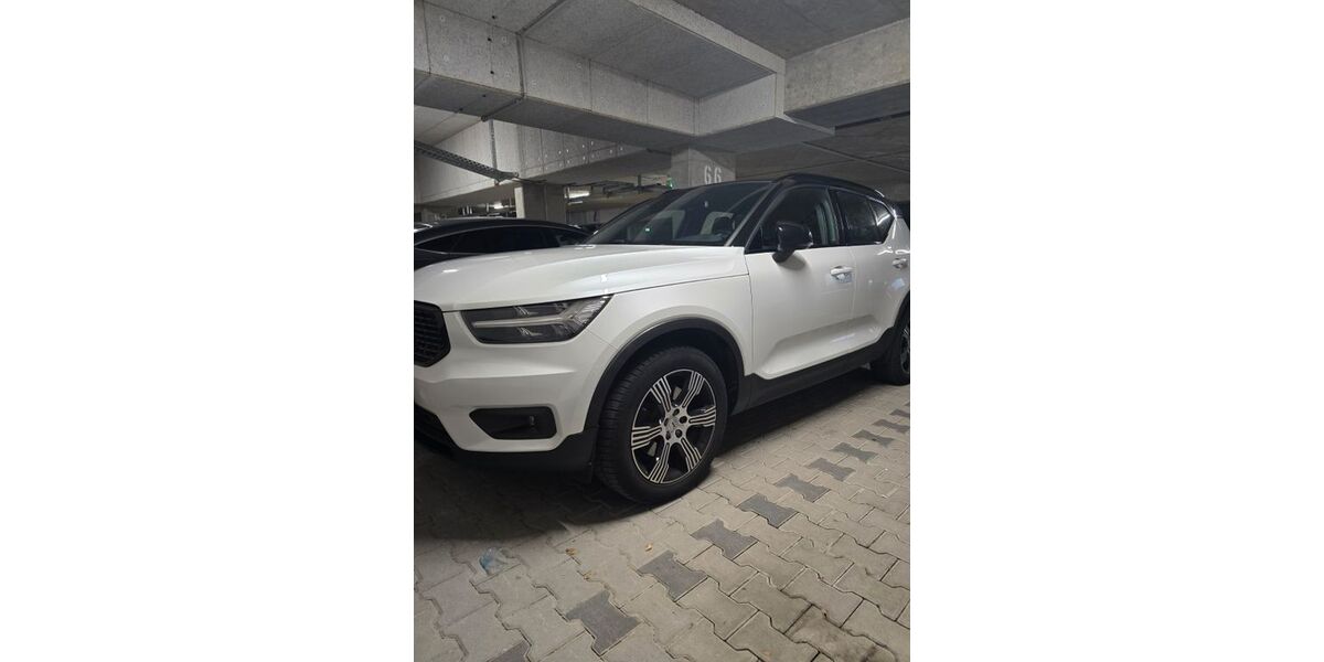Volvo C40 156.500 km 19.400 &euro; München 80339