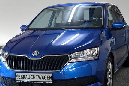Skoda Fabia 8.100 km 14.760 &euro; München 80935