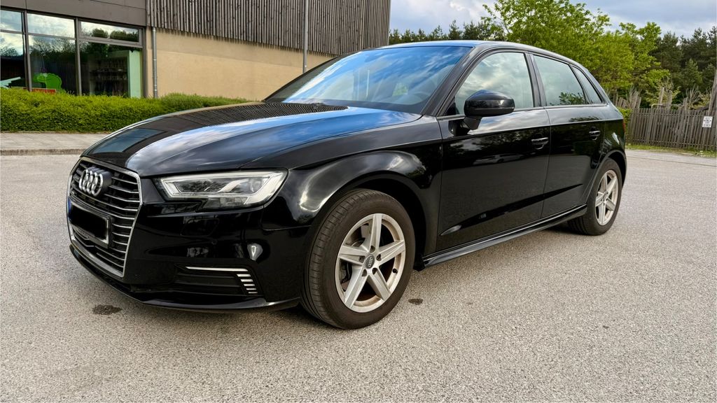 Audi A3 117.000 km 15.790 &euro; München 81673