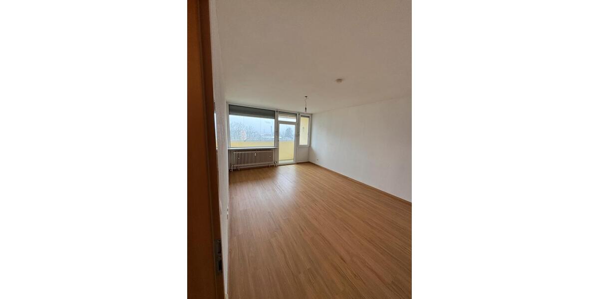 Etagenwohnung Karlsfeld - 3 Zimmer, 73 m&sup2;, 1.250&euro; | Angebot:25460263