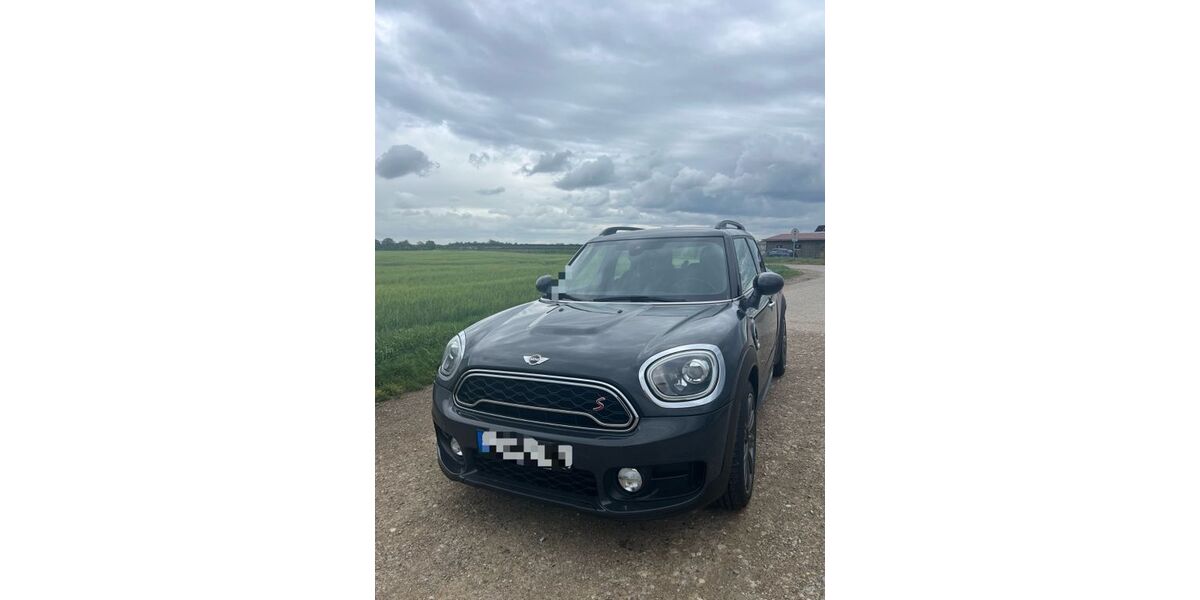 Mini Countryman S (Cooper) 68.000 km 18.490 &euro; Neubiberg 85579