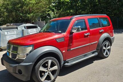 Dodge Nitro 177.000 km 13.000 &euro; Oberschleißheim 85764