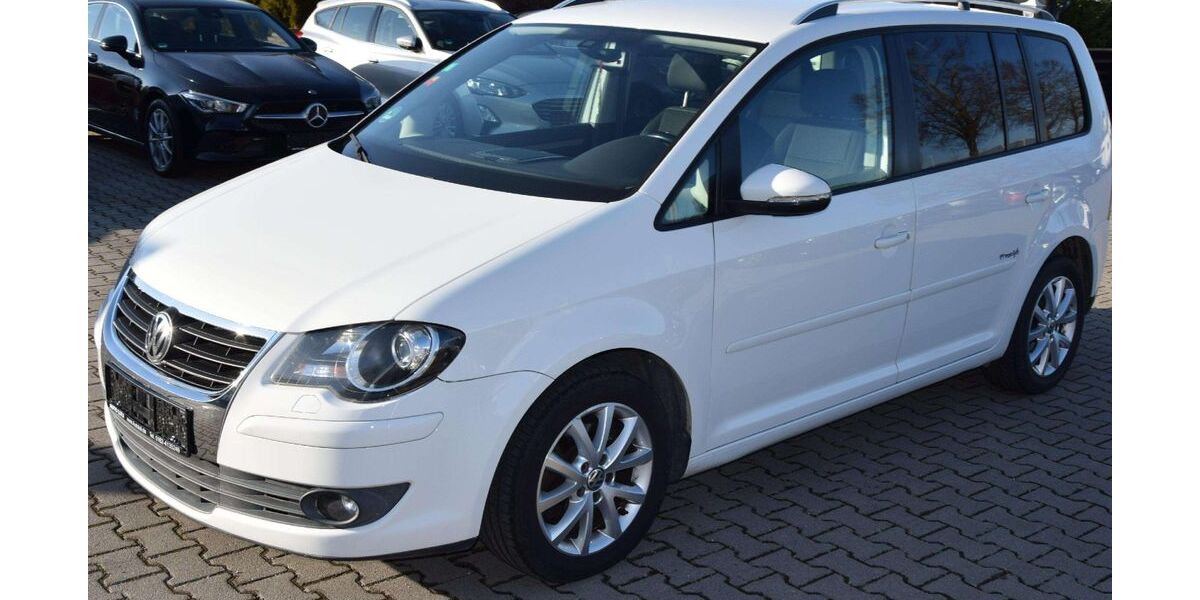 VW Touran 233.000 km 4.900 &euro; Poing 85586