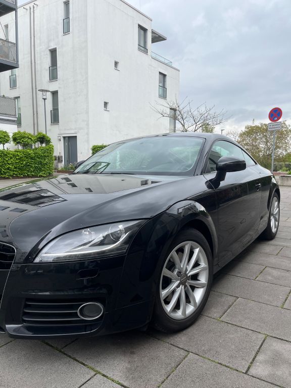 Audi TT 232.000 km 10.100 € München 81825