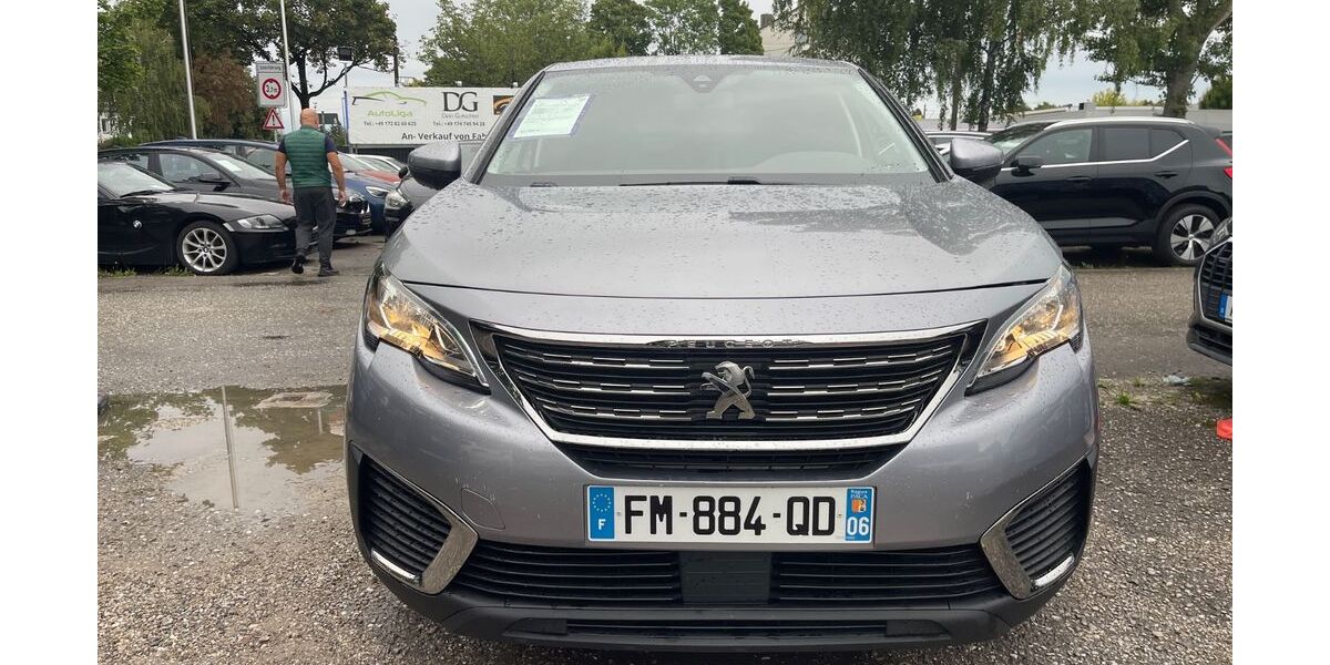 Peugeot 5008 114.000 km 10.950 € München 81243