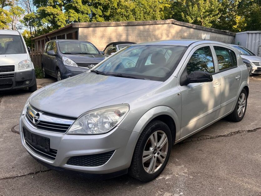 Opel Astra 233.000 km 1.300 € Fürstenfeldbruck 82256