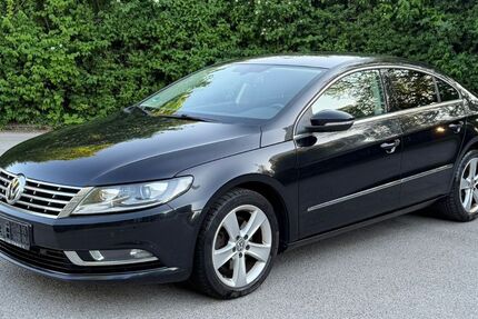 VW CC 180.000 km 9.990 &euro; München 81375