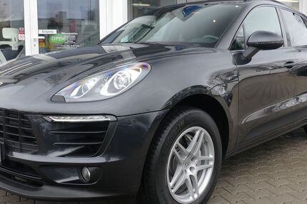 Porsche Macan 106.989 km 33.890 € München 80687