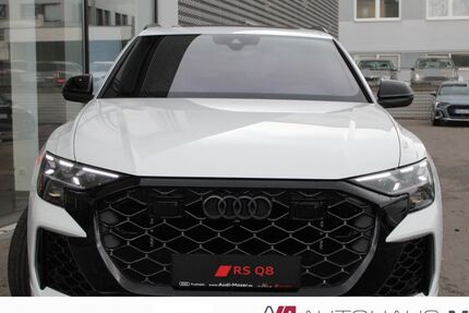 Audi RSQ8 1.900 km 126.840 &euro; Puchheim 82178
