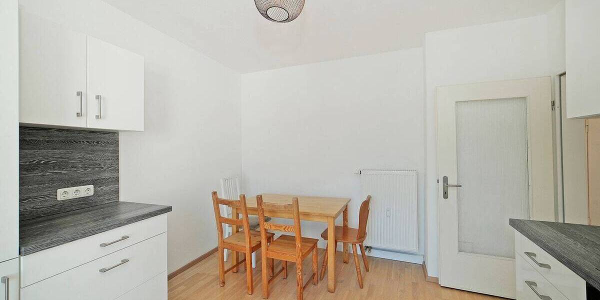 Etagenwohnung München Moosach - 3 Zimmer, 85 m&sup2;, 600.000&euro; | Angebot:26867036