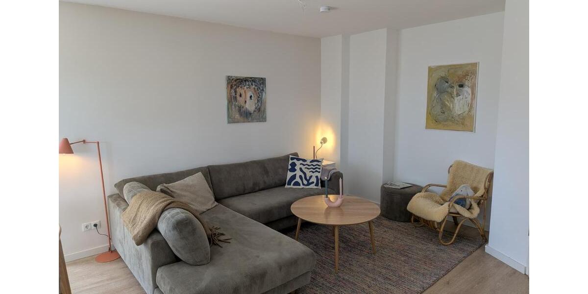 Erdgeschoßwohnung Unterhaching - 4 Zimmer, 130 m&sup2;, 2.600&euro; | Angebot:26272781