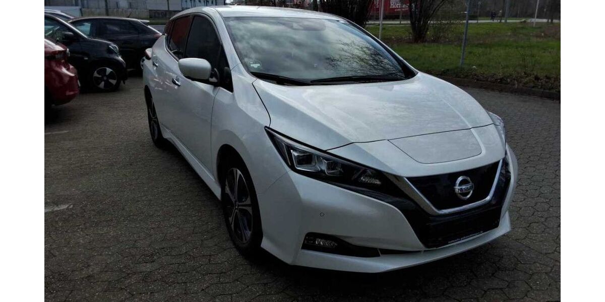 Nissan Leaf 37.000 km 13.999 &euro; Hohenbrunn bei München 85662