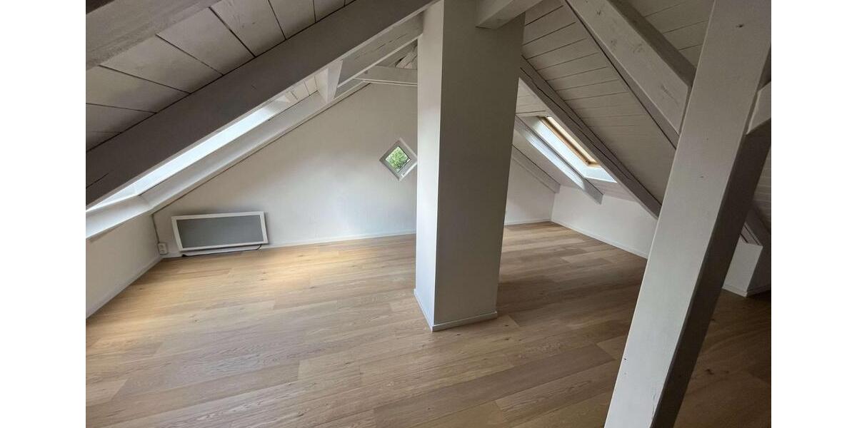 4-Zimmer-Maisonette-Wohnung mit Balkon und Garten in Baldham 4 zimmer