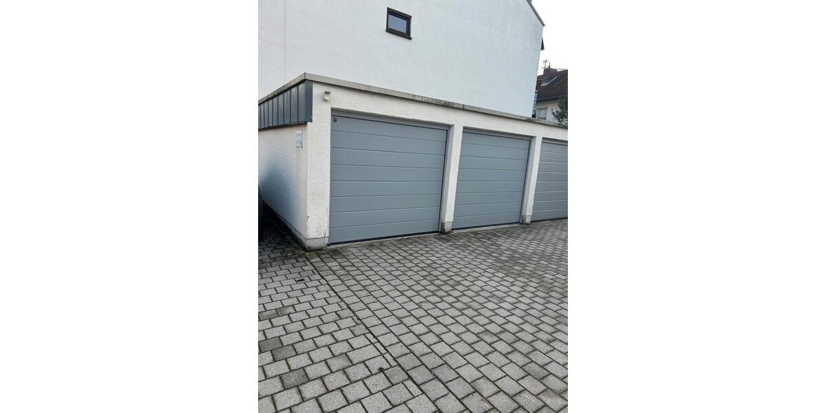 Dachgeschoßwohnung Karlsfeld - 3 Zimmer, 90 m&sup2;, 550.000&euro; | Angebot:26557931