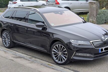 Skoda Superb 86.538 km 23.990 € Finsing 85464