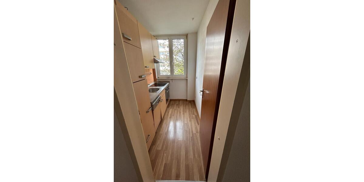 Etagenwohnung Unterföhring - 2 Zimmer, 45 m&sup2;, 1.100&euro; | Angebot:25572099