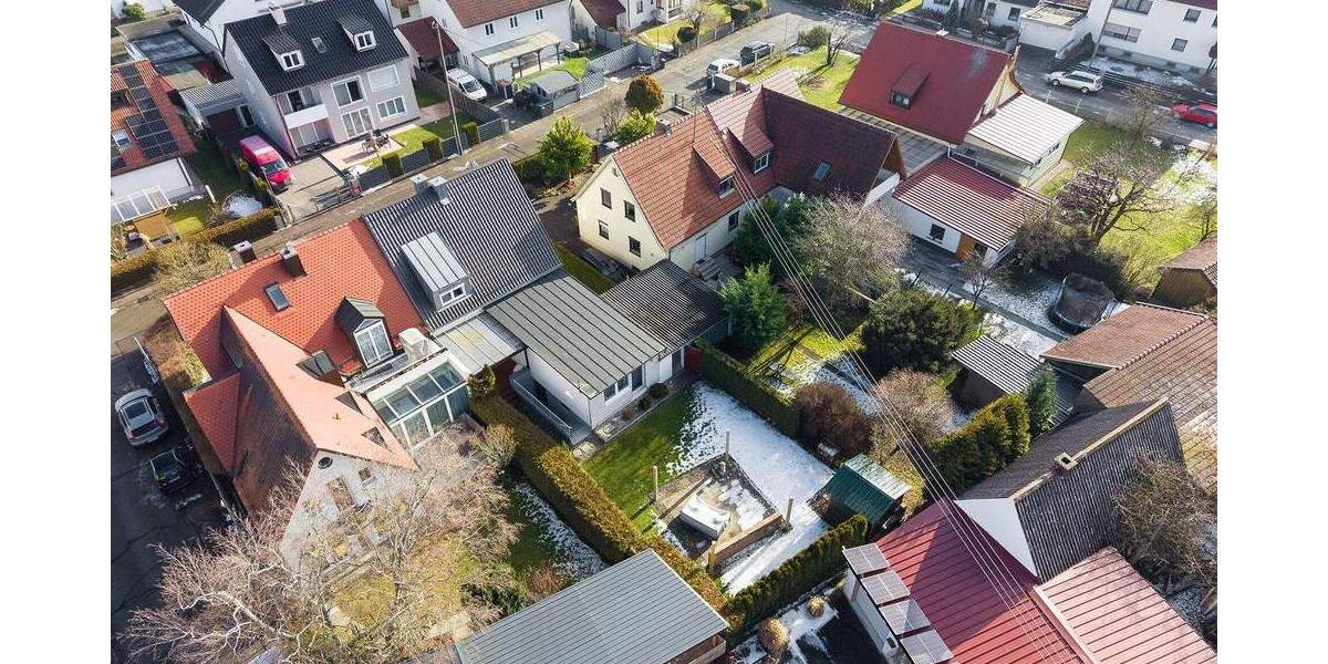 Für Gartenliebhaber! Äußerst gepflegte Doppelhaushälfte in Neufahrn 6 zimmer