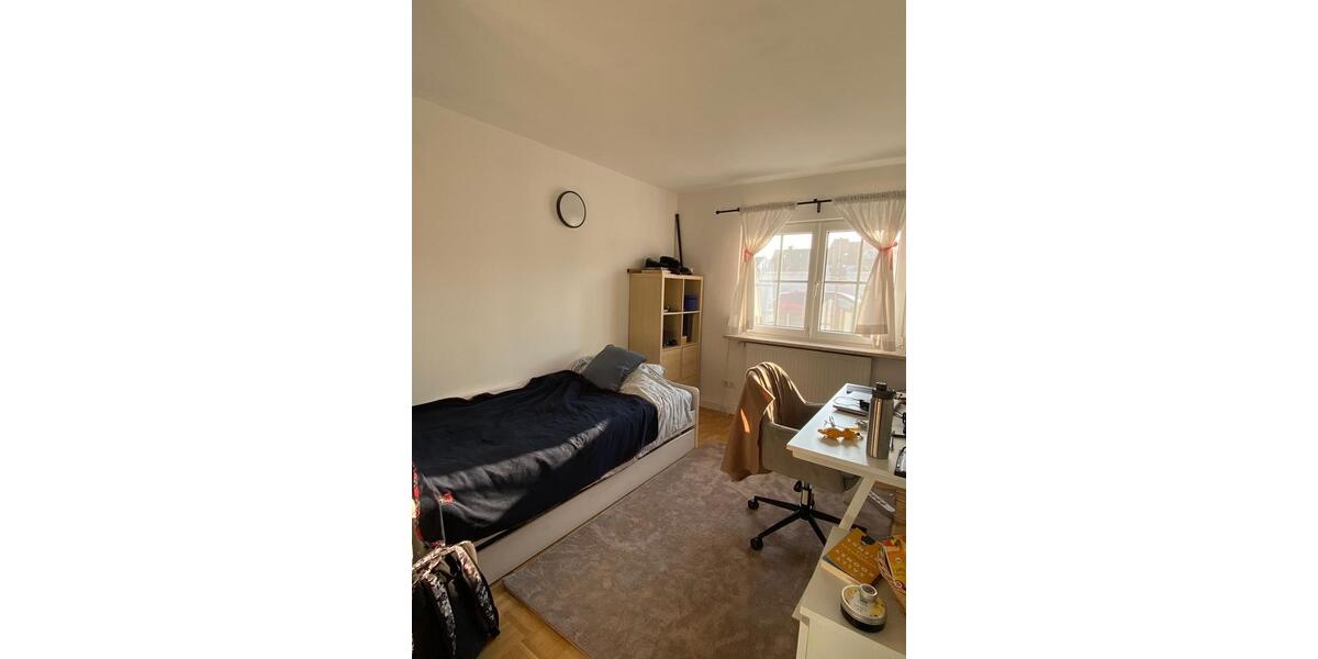 Etagenwohnung Neufahrn bei Freising Mintraching-Grüneck - 1 Zimmer, 19 m&sup2;, 730&euro; | Angebot:26380402
