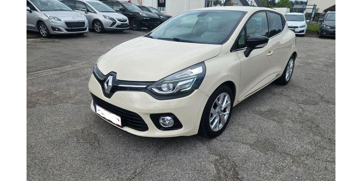 Renault Clio 124.000 km 7.999 &euro; Alling 82239