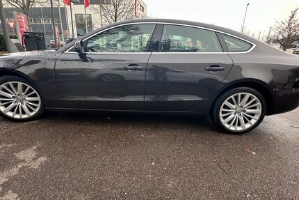 Audi A5 179.999 km 13.500 &euro; München 80992