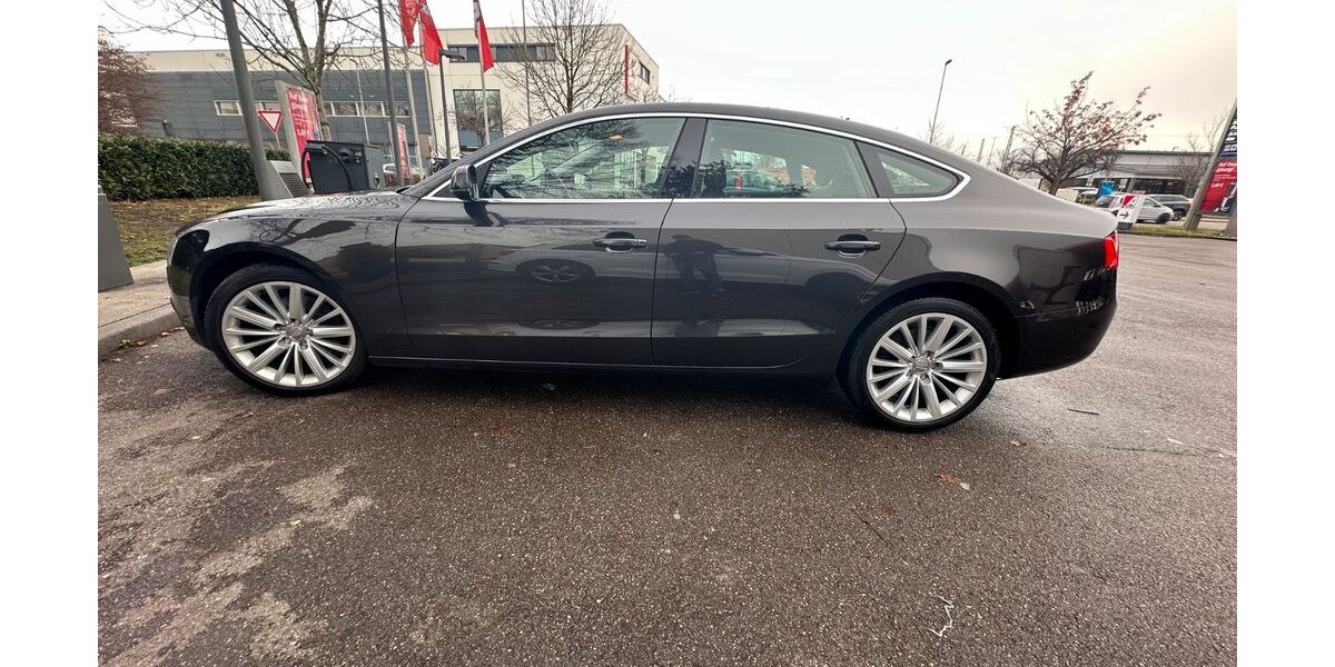 Audi A5 179.999 km 13.500 &euro; München 80992