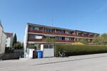 * im Dornröschenschlaf * 2-Zimmer-Wohnung * 2 sonnige Balkone * 1 Stellplatz * renovierungsbedürftig - Etagenwohnung Germering | Angebot:26287723