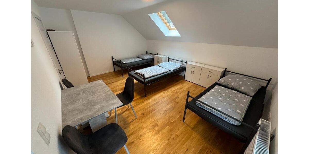 Mehrfamilienhaus, Wohnhaus München Feldmoching-Hasenbergl - 18 Zimmer, 350 m&sup2;, 8.900&euro; | Angebot:26609002