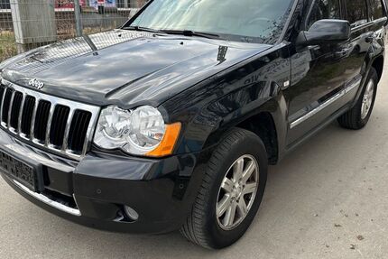Jeep Grand Cherokee 229.986 km 5.999 &euro; München 81929