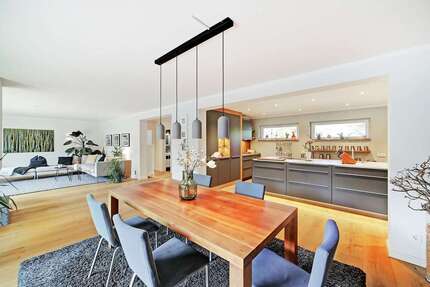 Haus Egmating - 5 Zimmer, 183 m&sup2;, 1.250.000&euro; | Angebot:27056243