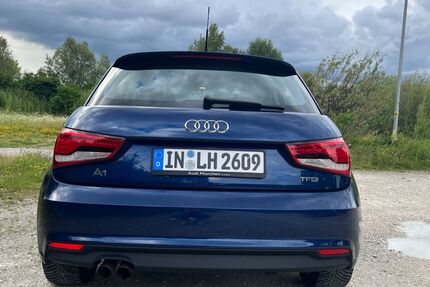 Audi A1 155.000 km 10.950 &euro; Unterschleißheim 85716