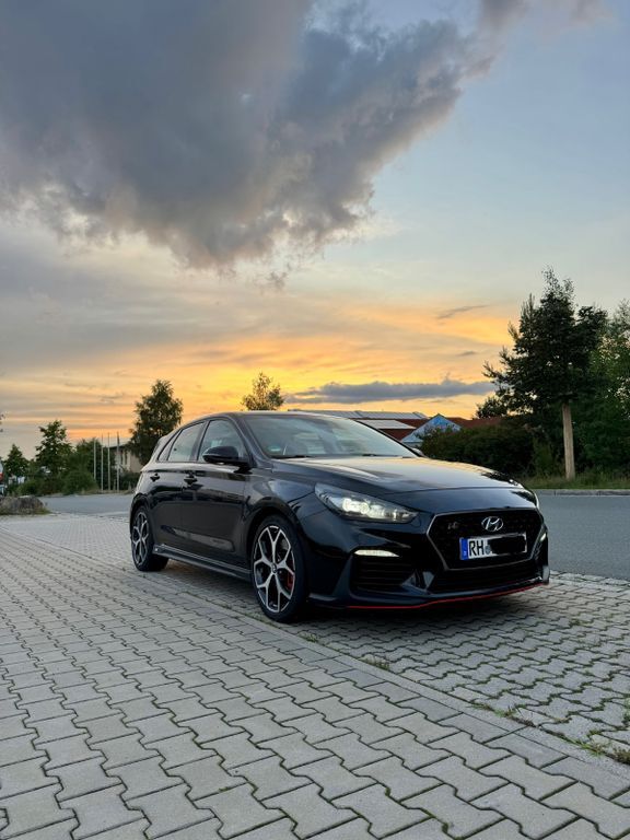 i30