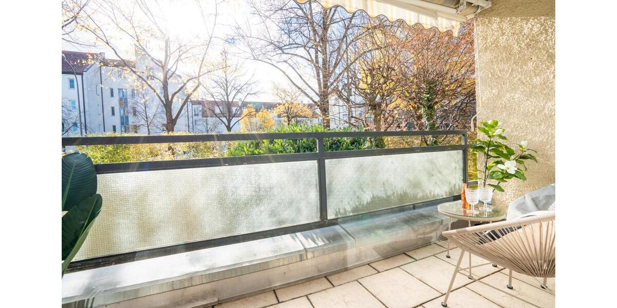 Hochparterre München Bogenhausen - 3 Zimmer, 81 m&sup2;, 679.000&euro; | Angebot:26594305