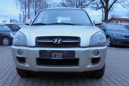 Hyundai TUCSON 229.510 km 3.950 &euro; München OT Trudering-Riem 81825