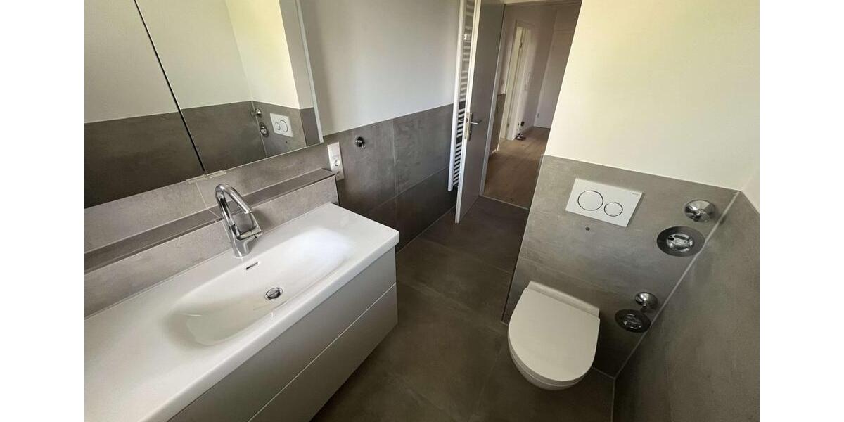 4-Zimmer-Maisonette-Wohnung mit Balkon und Garten in Baldham 4 zimmer