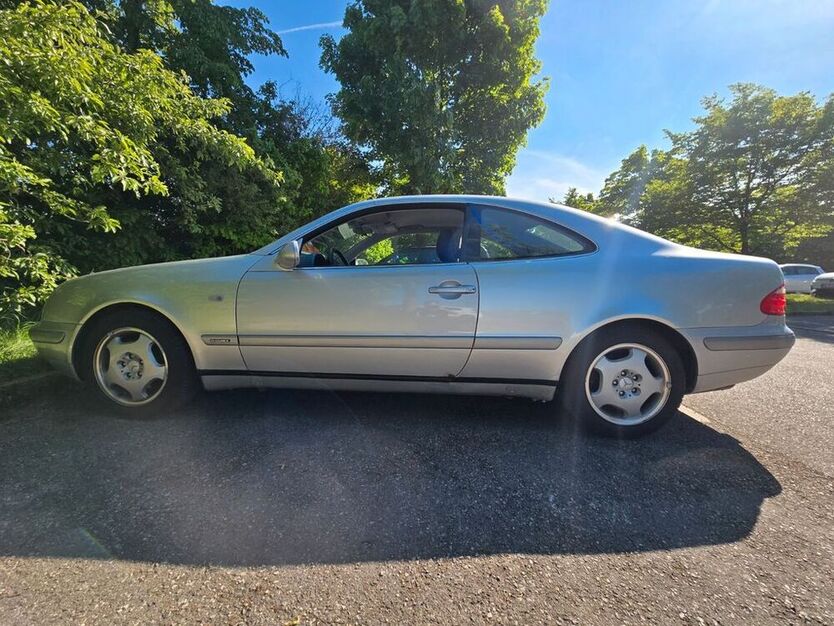 CLK 200