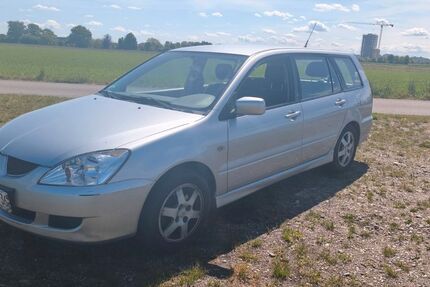 Mitsubishi Lancer 130.000 km 800 &euro; Germering 82110