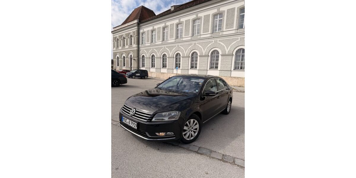 VW Passat 296.000 km 4.490 &euro; München 81669
