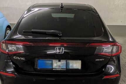 Honda Civic 28.000 km 22.999 &euro; Höhenkirchen-Siegertsbrunn 85635