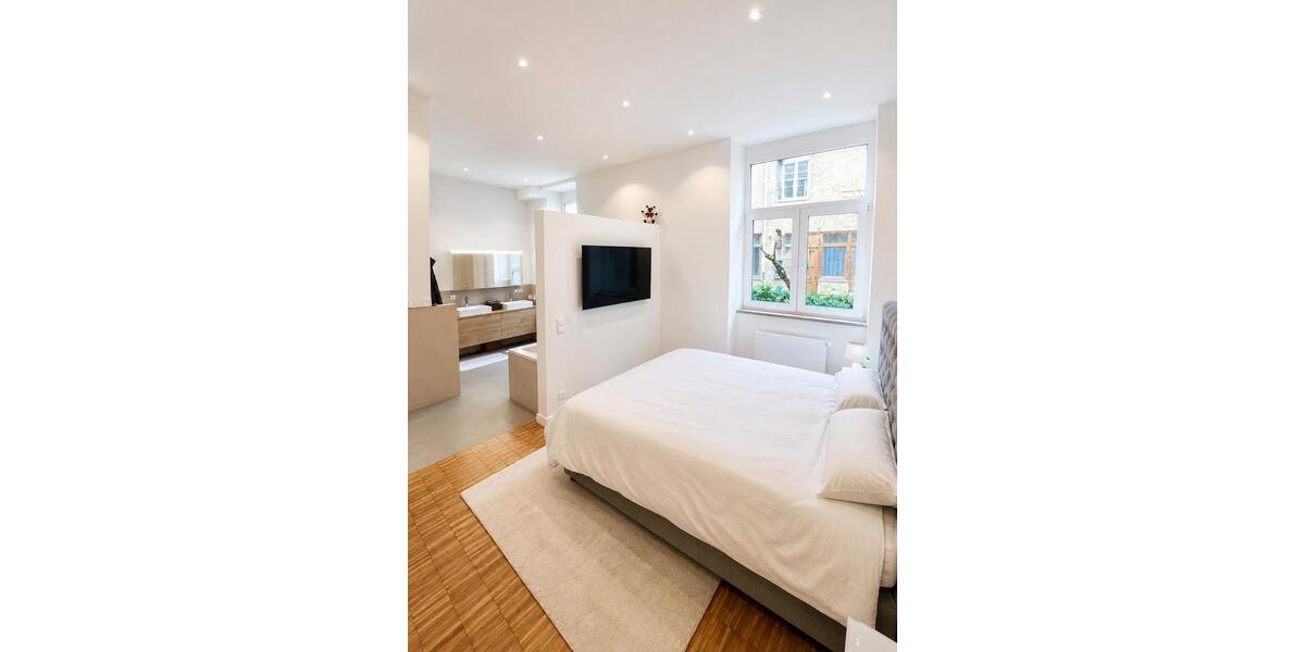Erdgeschoßwohnung München Au-Haidhausen - 2.5 Zimmer, 97 m&sup2;, 1.075.000&euro; | Angebot:27271553