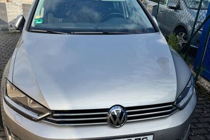 VW Golf Sportsvan 75.102 km 10.800 € Icking 82057
