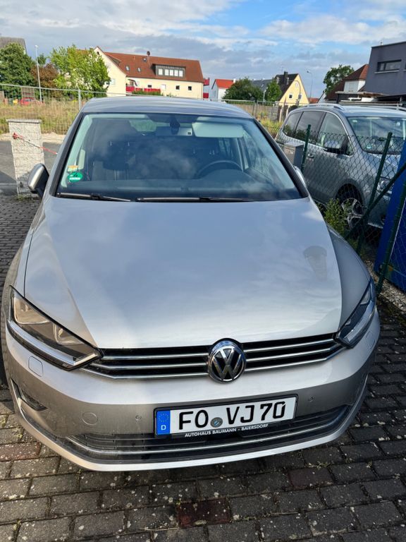 VW Golf Sportsvan 75.102 km 10.800 € Icking 82057